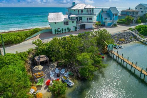 Eden Beach Retreat