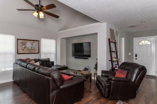 Casa Tranquila - Whole 4 Bed 3.5 Bath House