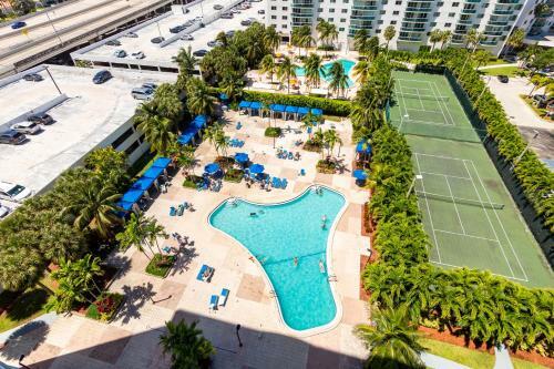 Bright Apartment With Balcony And Nice View - 2br 1ba