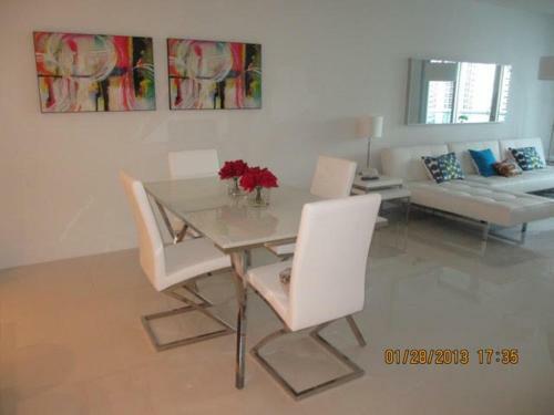 Apartamento Ocean Reserve Collins 19370 Sunny Isles Beach Str00540