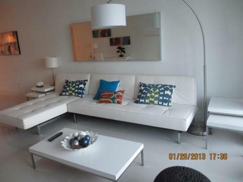Apartamento Ocean Reserve Collins 19370 Sunny Isles Beach Str00540