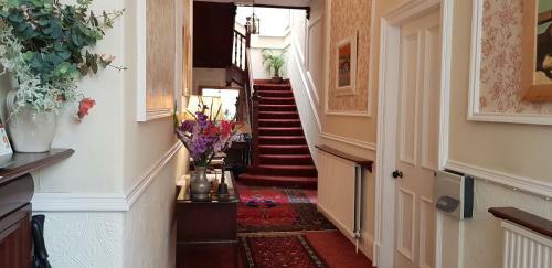 Hostal Arden Guest House