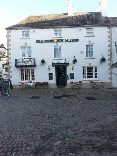 Hotel Punch House Monmouth