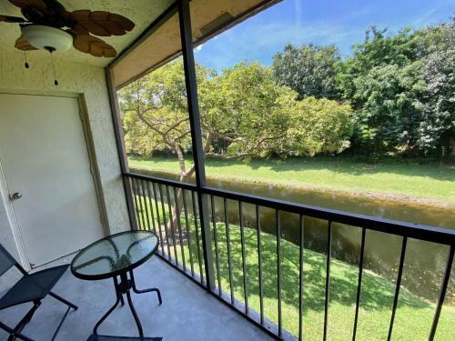 Apartamento Zen Weston Condo Centrally Located