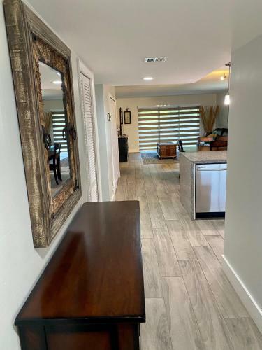 Apartamento Zen Weston Condo Centrally Located