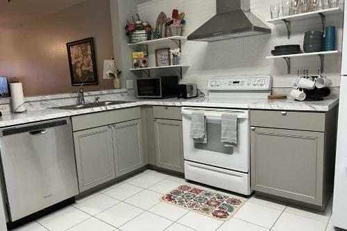 Meadow View On Kennewick Ct - Dog Friendly