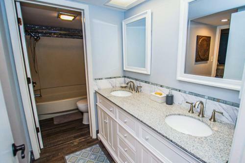 Saddlebrook Unit 3130 - Lakeview Oasis
