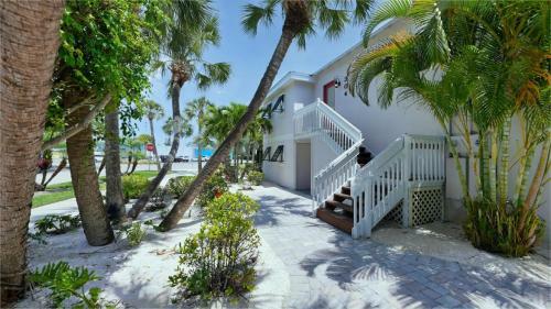 Canal Upper-gorgeous 3 Bed 3 Bath Near Sk Village