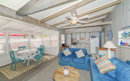 Cozy Cottage In Paradise!