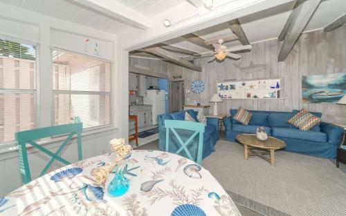 Cozy Cottage In Paradise!