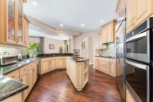 Villa Buena Vida; By Beachside Management
