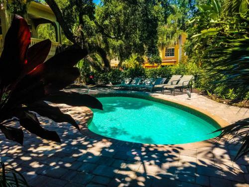 Villa Beautiful Property On Siesta Key