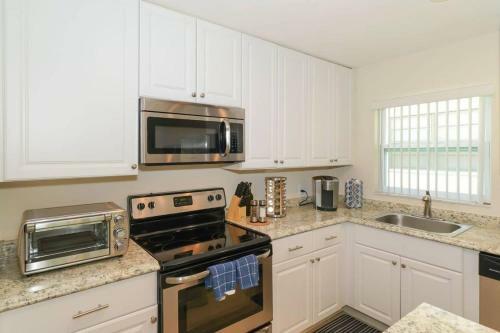 Lovely Cottage - Close To Siesta, Shops & Dining