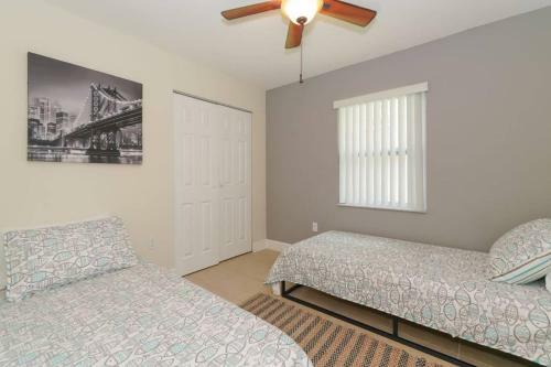 Lovely Cottage - Close To Siesta, Shops & Dining
