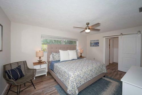 Pool Home - Close To Beaches, Food, Downtown!