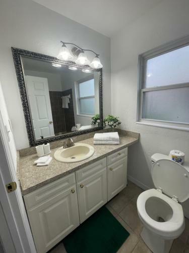 Downtown Sarasota House By Siesta Key, Golfing And Pinecraft