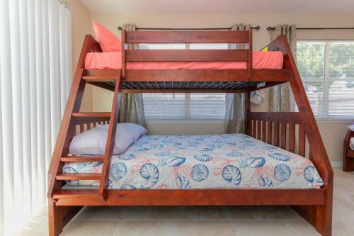 3606 Villa Franca - Pet Friendly