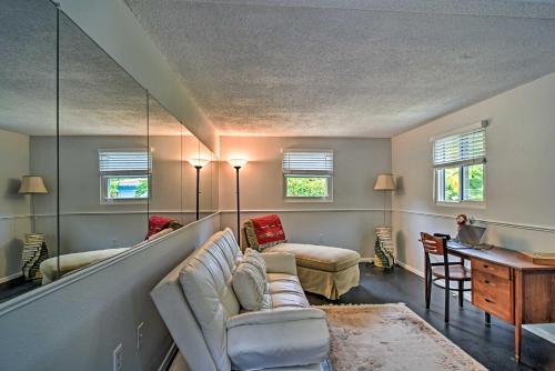 Classic Sarasota Home Less Than 4 Mi To Public Beach