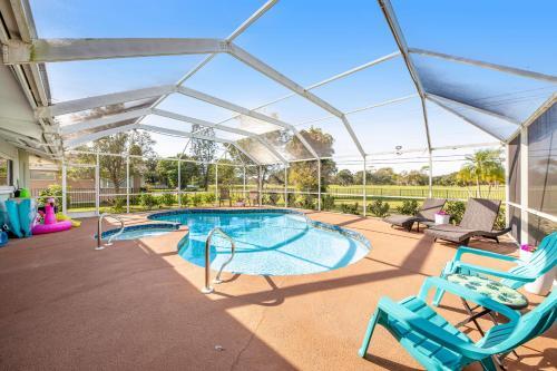 Sara Bay Retreat