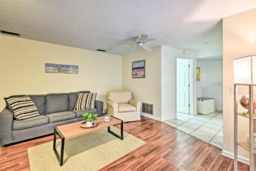 Modern Sarasota Home With Private Pool And Grill!
