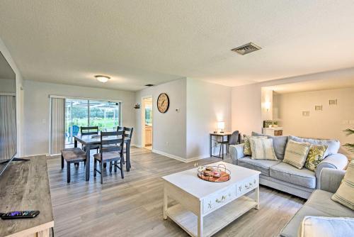 Modern Sarasota Home With Private Pool And Grill!