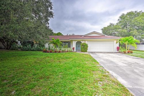 Modern Sarasota Home With Private Pool And Grill!
