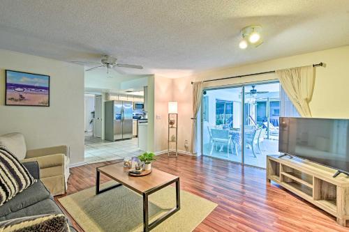Modern Sarasota Home With Private Pool And Grill!