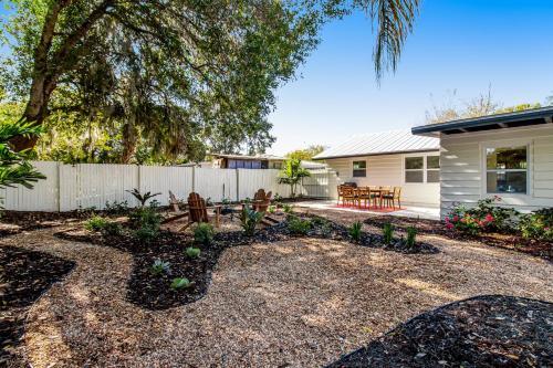 Paver Park Retreat