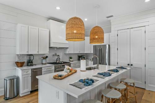146 S Gulf Drive