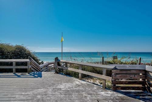 Private Townhouse With Gym Access & Free Dolphin Cruise