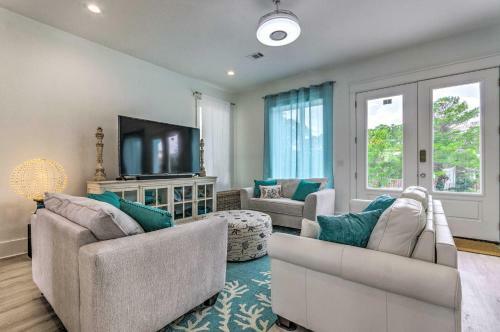 Sunny Santa Rosa Beach Escape With Rooftop Deck!