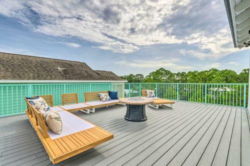 Sunny Santa Rosa Beach Escape With Rooftop Deck!