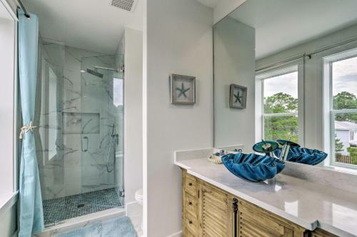 Sunny Santa Rosa Beach Escape With Rooftop Deck!
