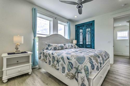 Sunny Santa Rosa Beach Escape With Rooftop Deck!