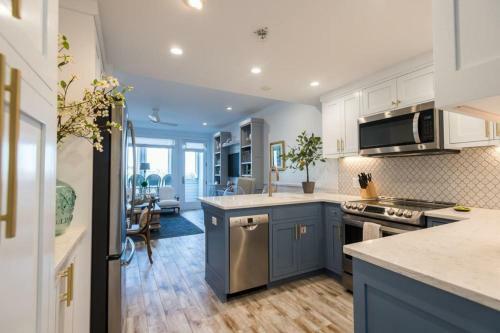 Tresor de La Mer 25 Central Square Unit 304 By Dune Vacation Rentals