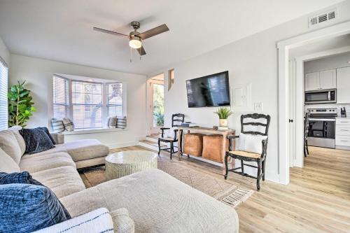 Newly Renovated Home With Patio, Bikes And Grill!