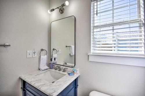 Newly Renovated Home With Patio, Bikes And Grill!