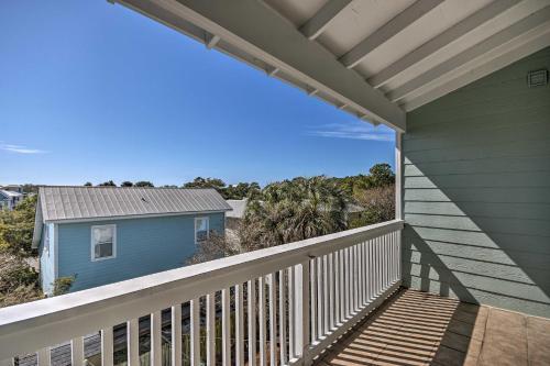 Newly Renovated Home With Patio, Bikes And Grill!