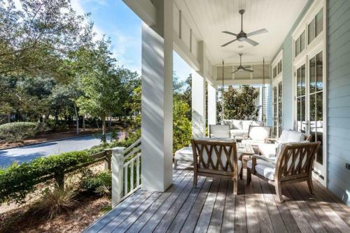 21 Bluejack Street By Dune Vacation Rentals