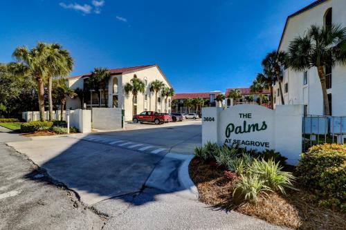 The Palms At Seagrove C09