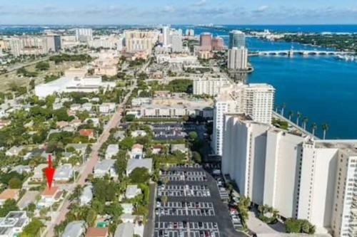 Boutique Apartment Near Downtown Wpb