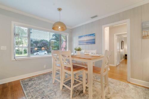 Northwood Harbor Home 3 Bed - 3 Baths