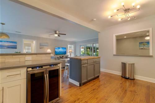 Northwood Harbor Home 3 Bed - 3 Baths