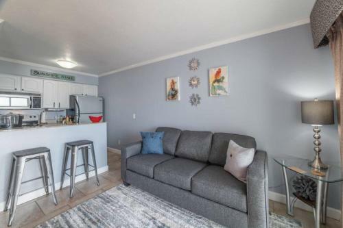 Apartamento 311-mermaids Condo