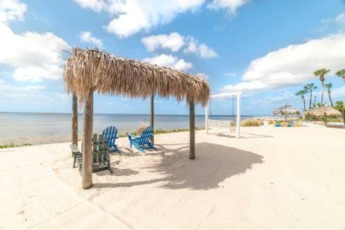Apartamento 311-mermaids Condo