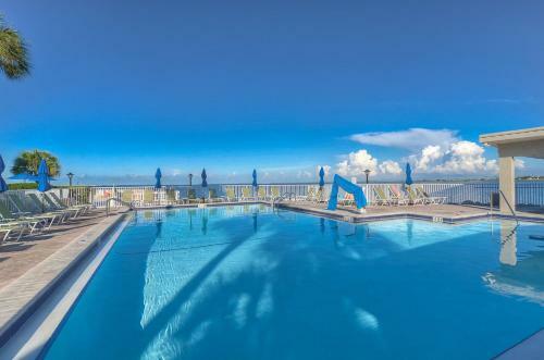 Apartamento Beachy Daze-waterfront - Wifi - Heated Pool
