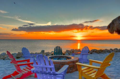 Apartamento Beachy Daze-waterfront - Wifi - Heated Pool