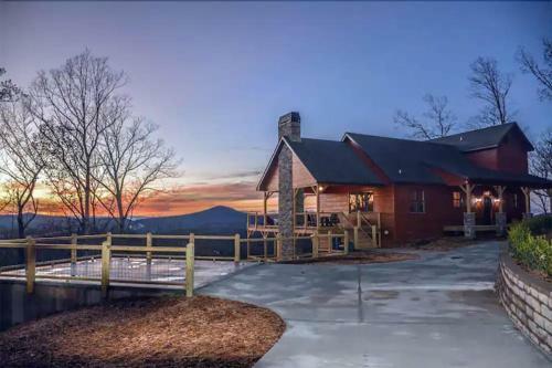 Heavenly Outlook- Blairsville Ga