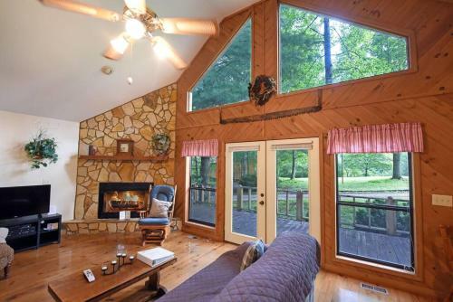 Franz At Alpine Cabins - Peaceful Private Perfect