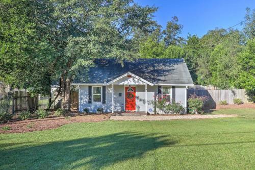 Luxe Cottage With Fire Pit Less Than 4 Mi To Olde Towne